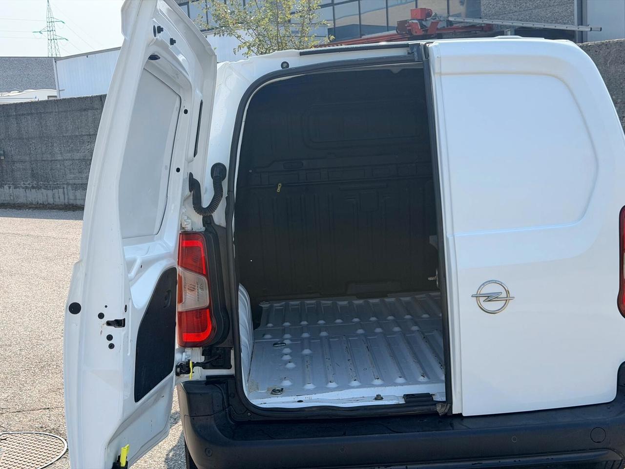 Opel Combo Cargo 1.5 Diesel 100CV Edition Euro 6 - 2022 - 185.000 km