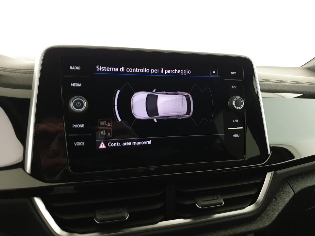 Volkswagen T-Roc 1.0 tsi r-line 110cv