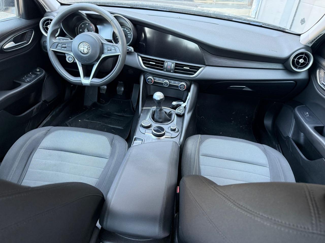 Alfa Romeo Giulia 2.2 Turbodiesel 150 CV Super