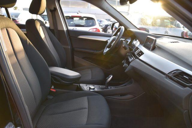 BMW X1 sDrive18d Business Advantage *Navi, led*