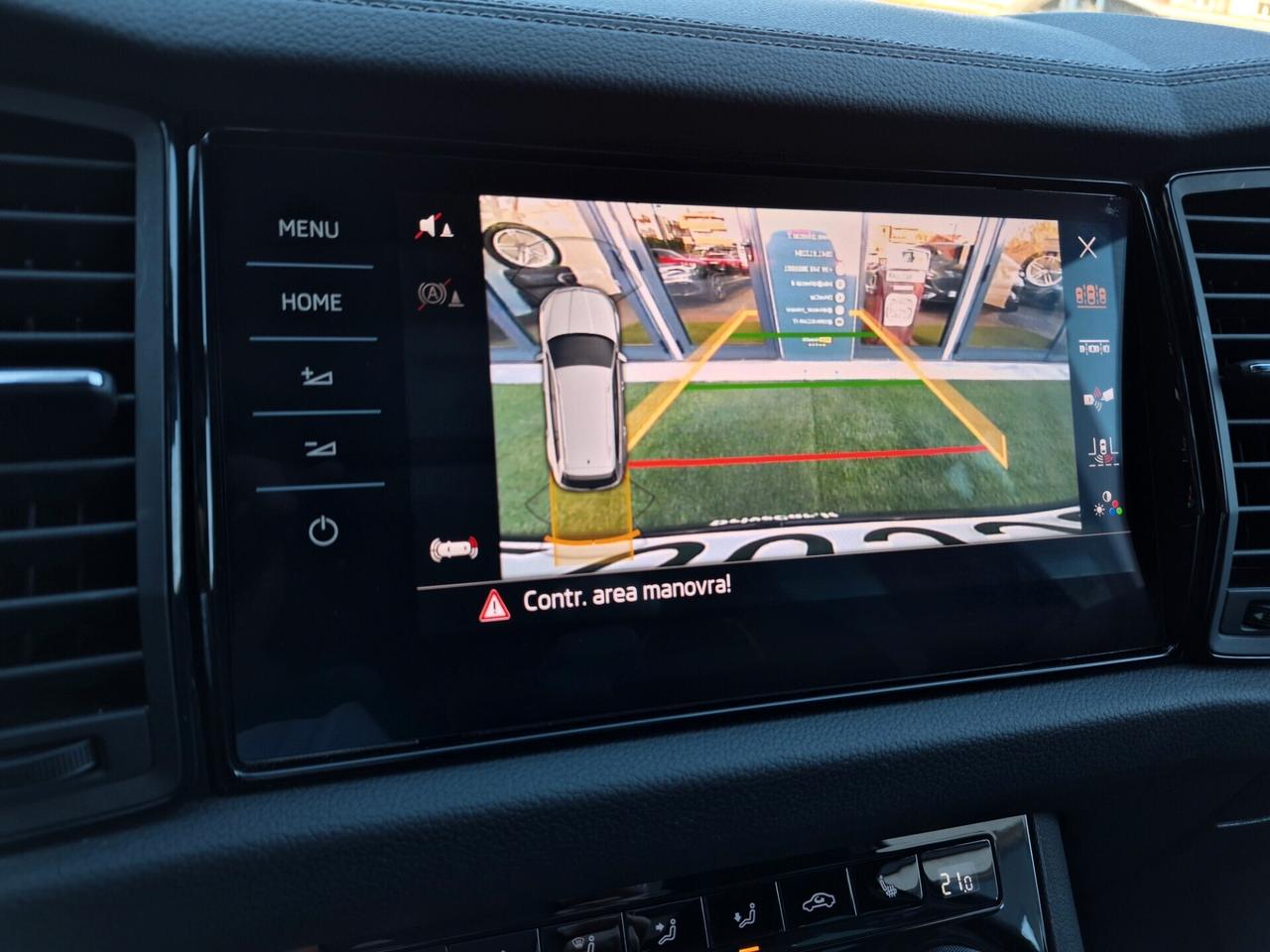 Skoda Kodiaq 2.0 TDI SPORTLINE DSG 4X4 TETTO APRIBILE MATRIX