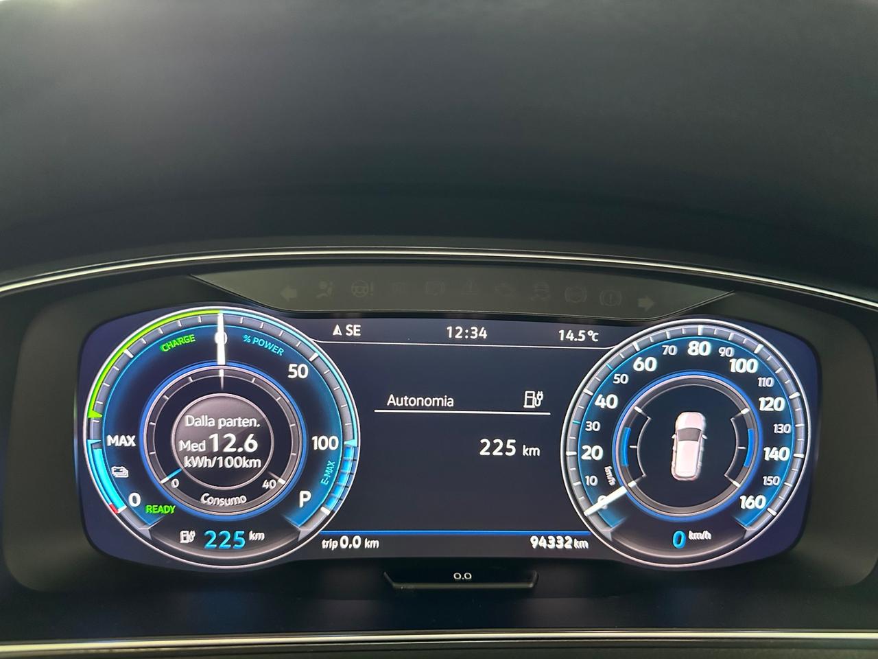Volkswagen Golf e-Golf 136 CV full elettric