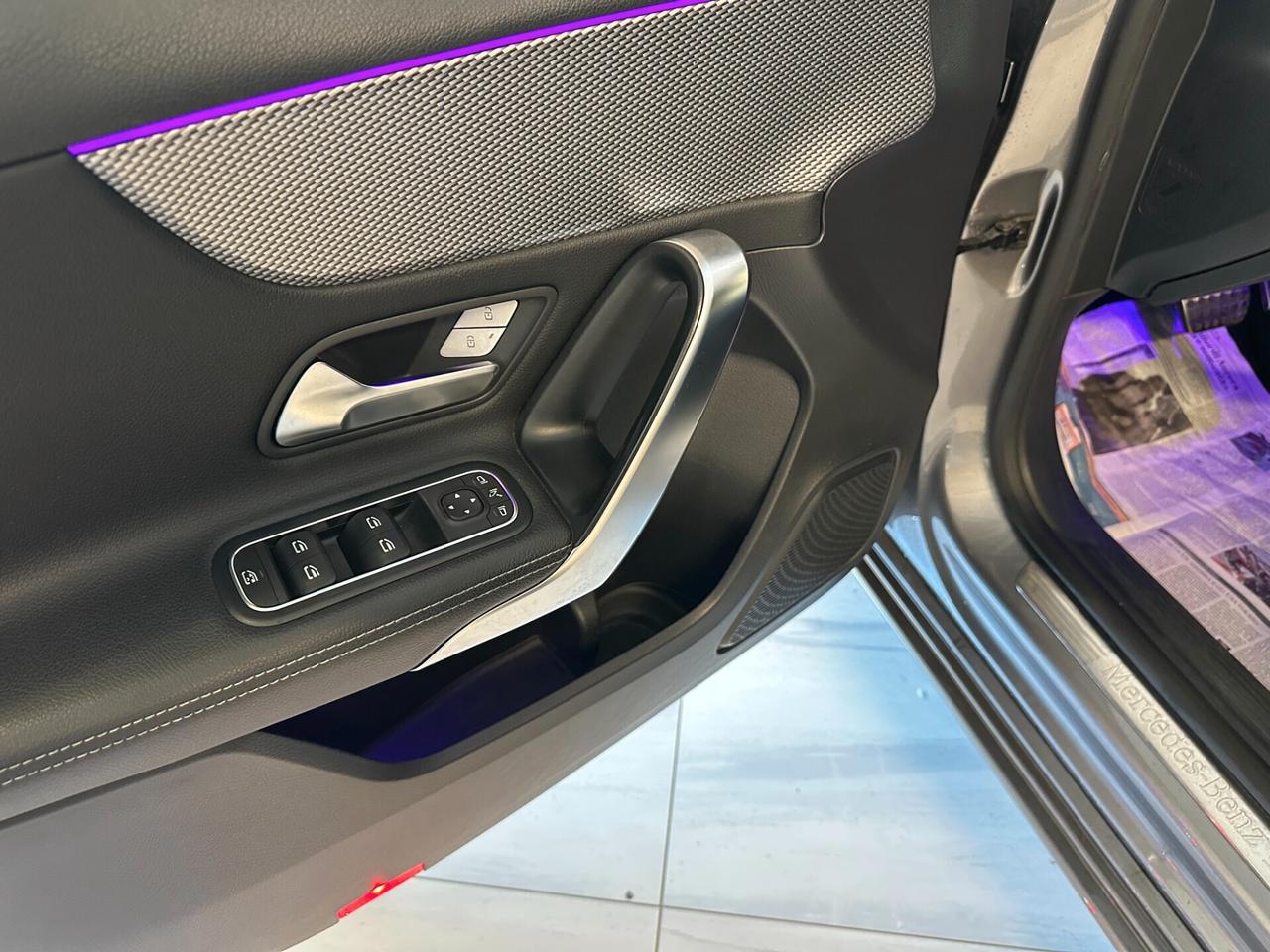 Mercedes-benz A 180 d Automatic Premium