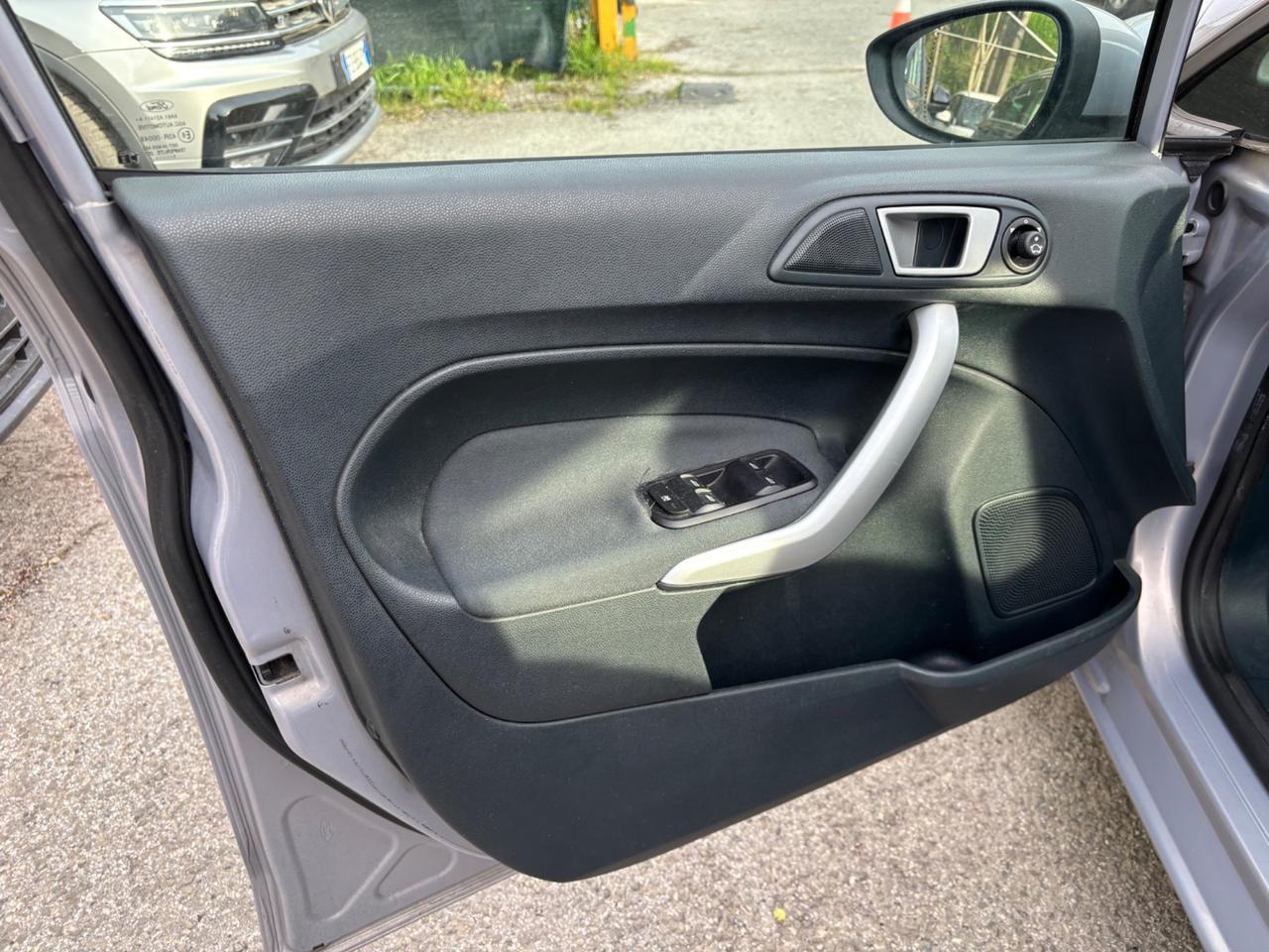 Ford Fiesta 1.2 60CV 5p. OK NEOPATENTATI