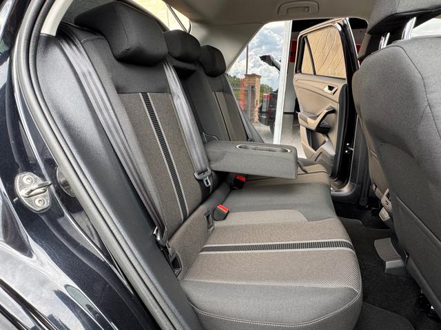 VOLKSWAGEN T-Roc 1.0 TSI Business BlueMotion Technology
