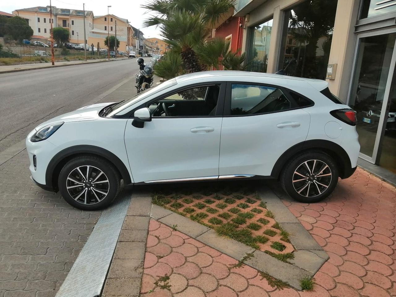 Ford Puma 1.0 EcoBoost Hybrid 125 CV S&S Titanium