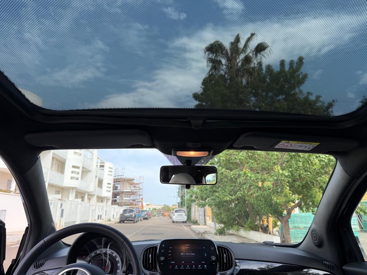 Fiat 500 1.0 Hybrid Dolcevita con TETTUCCIO