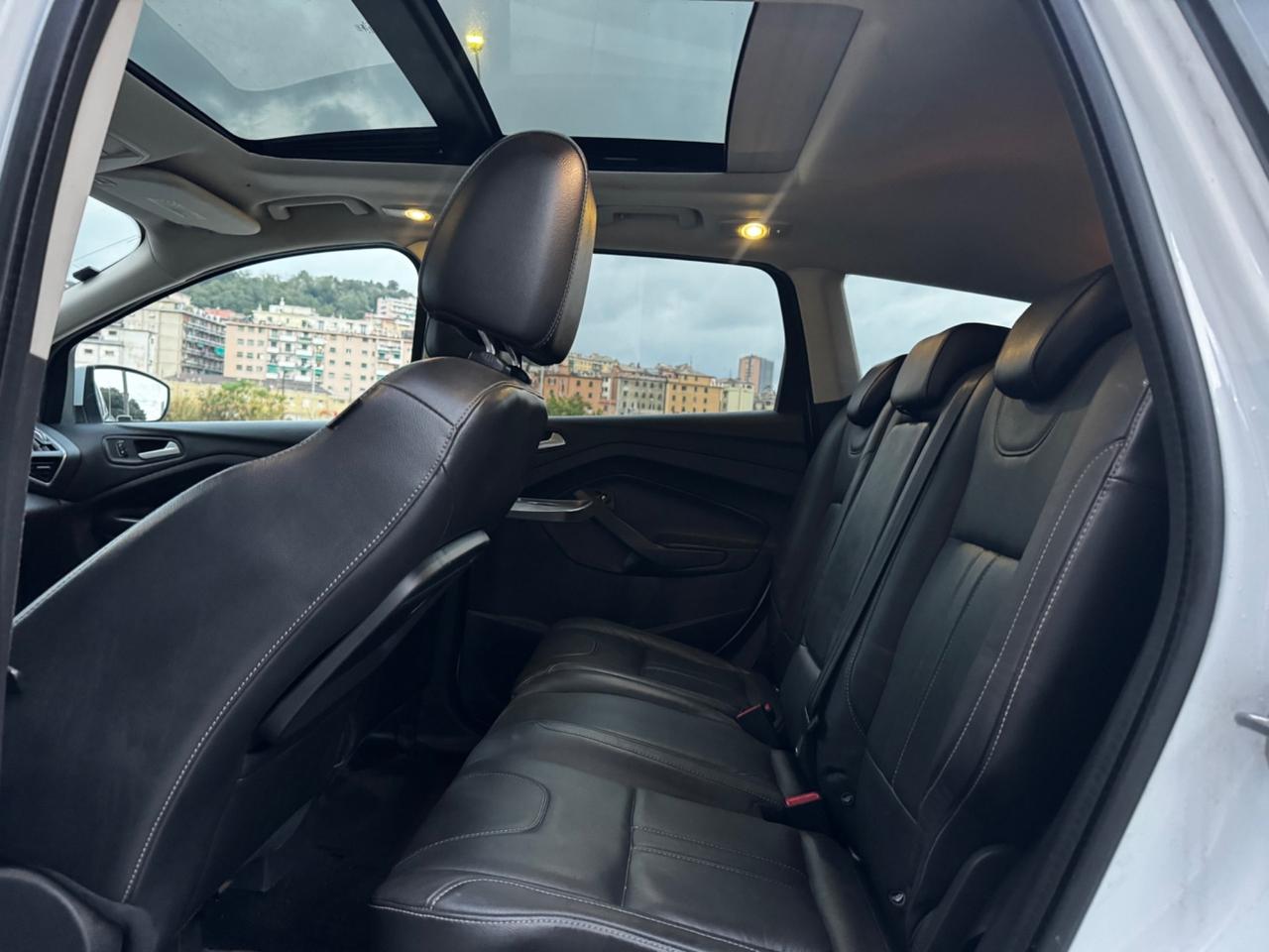 Ford Kuga 2.0 TDCI 163 CV 4WD Powershift Tit. 2013