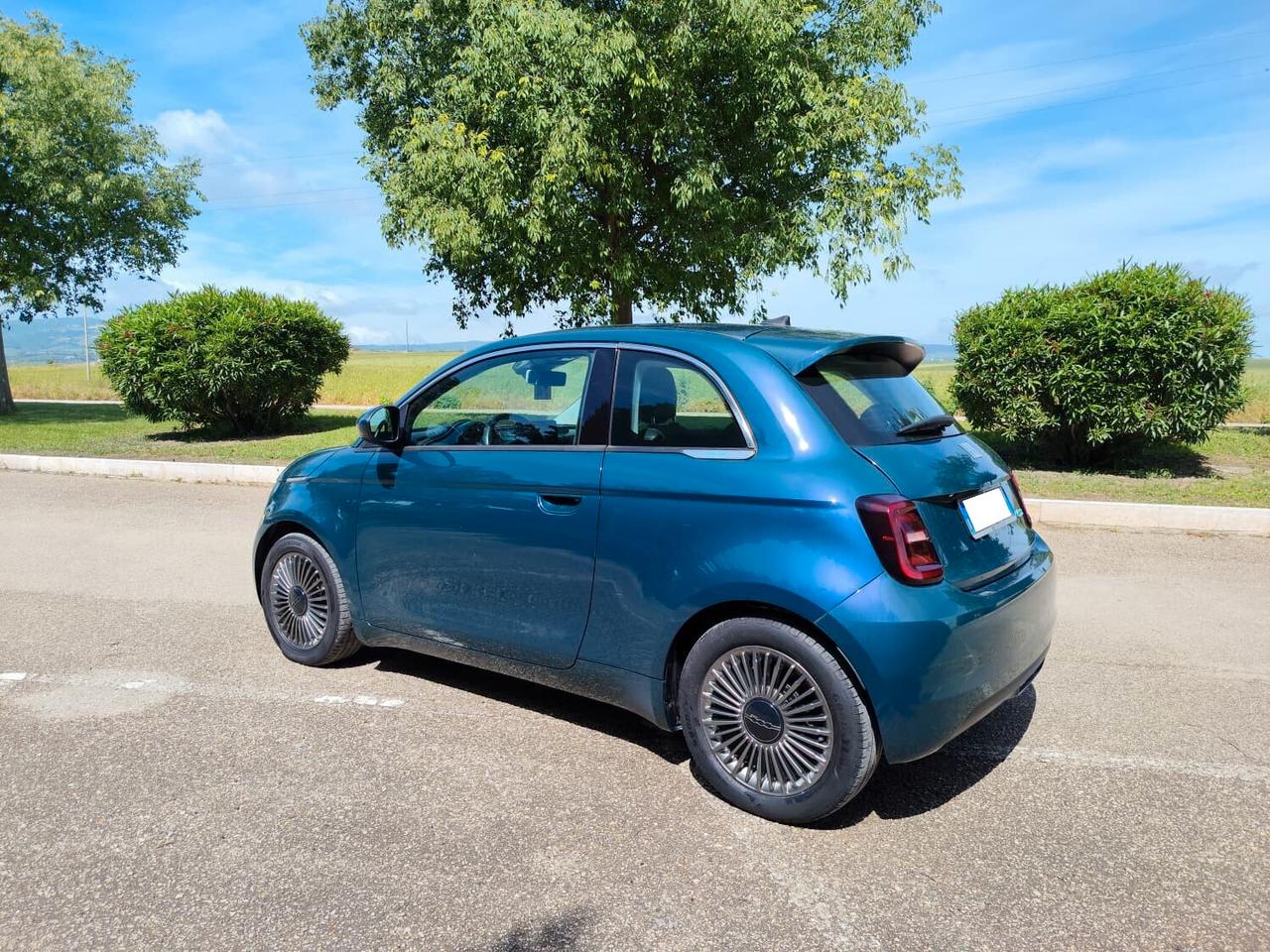Fiat 500 500e Berlina 42 kWh Icon