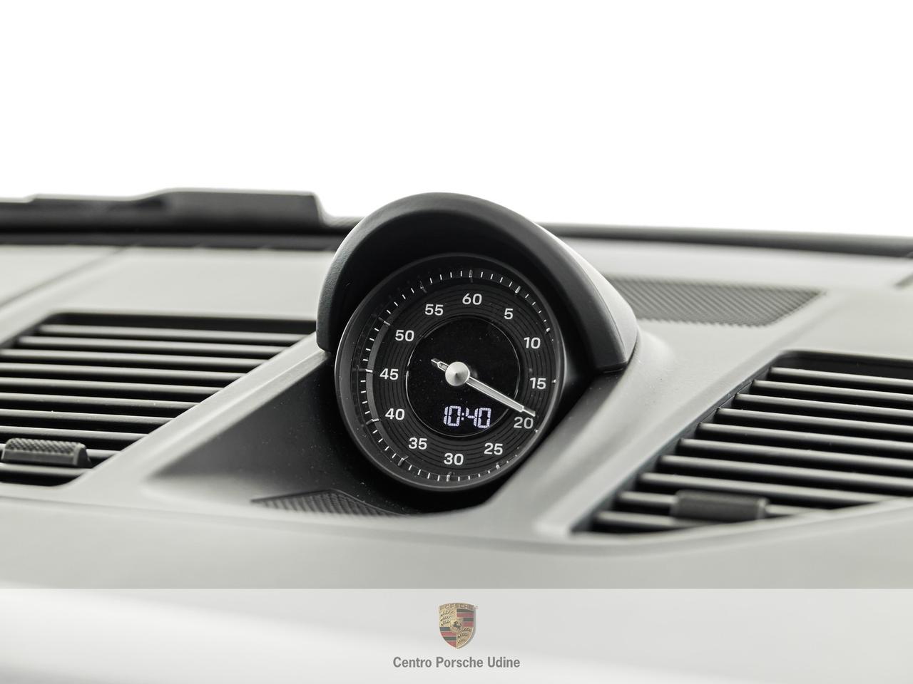Porsche 911 coupe 3.0 carrera 4s auto