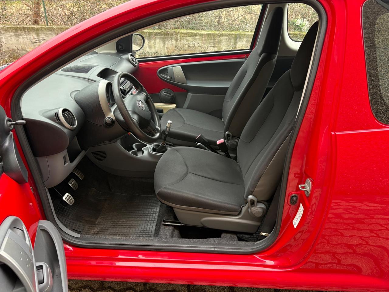 Toyota Aygo 1.0 12V VVT-i 3p -LEGGI BENE-