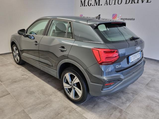 AUDI Q2 30 TDI Identity Black