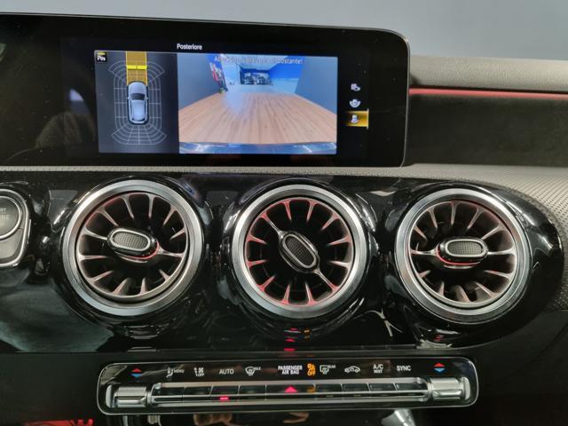 MERCEDES-BENZ A 180 d Automatic Premium