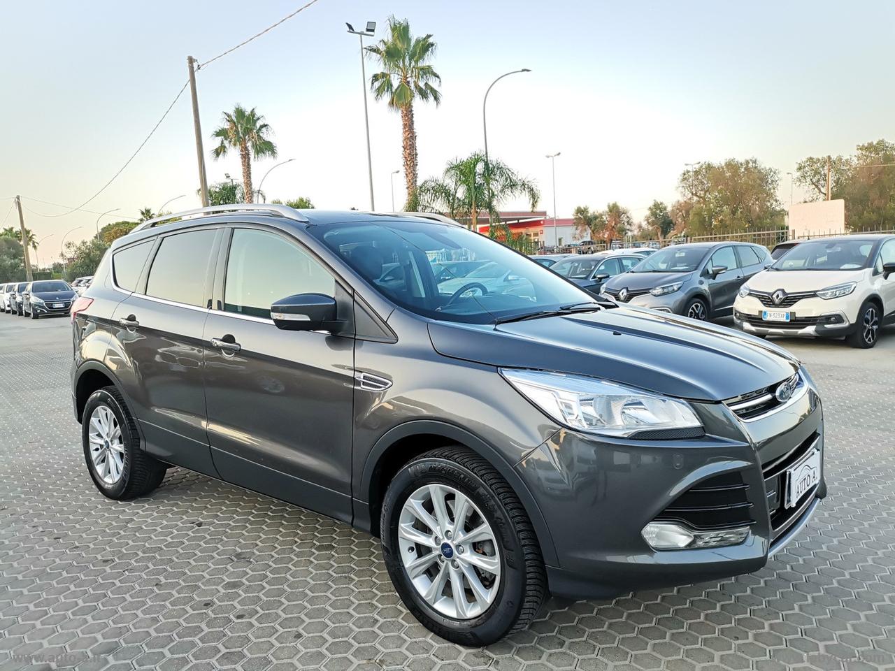FORD Kuga 2.0 TDCI 150 CV S&S 4WD Titanium