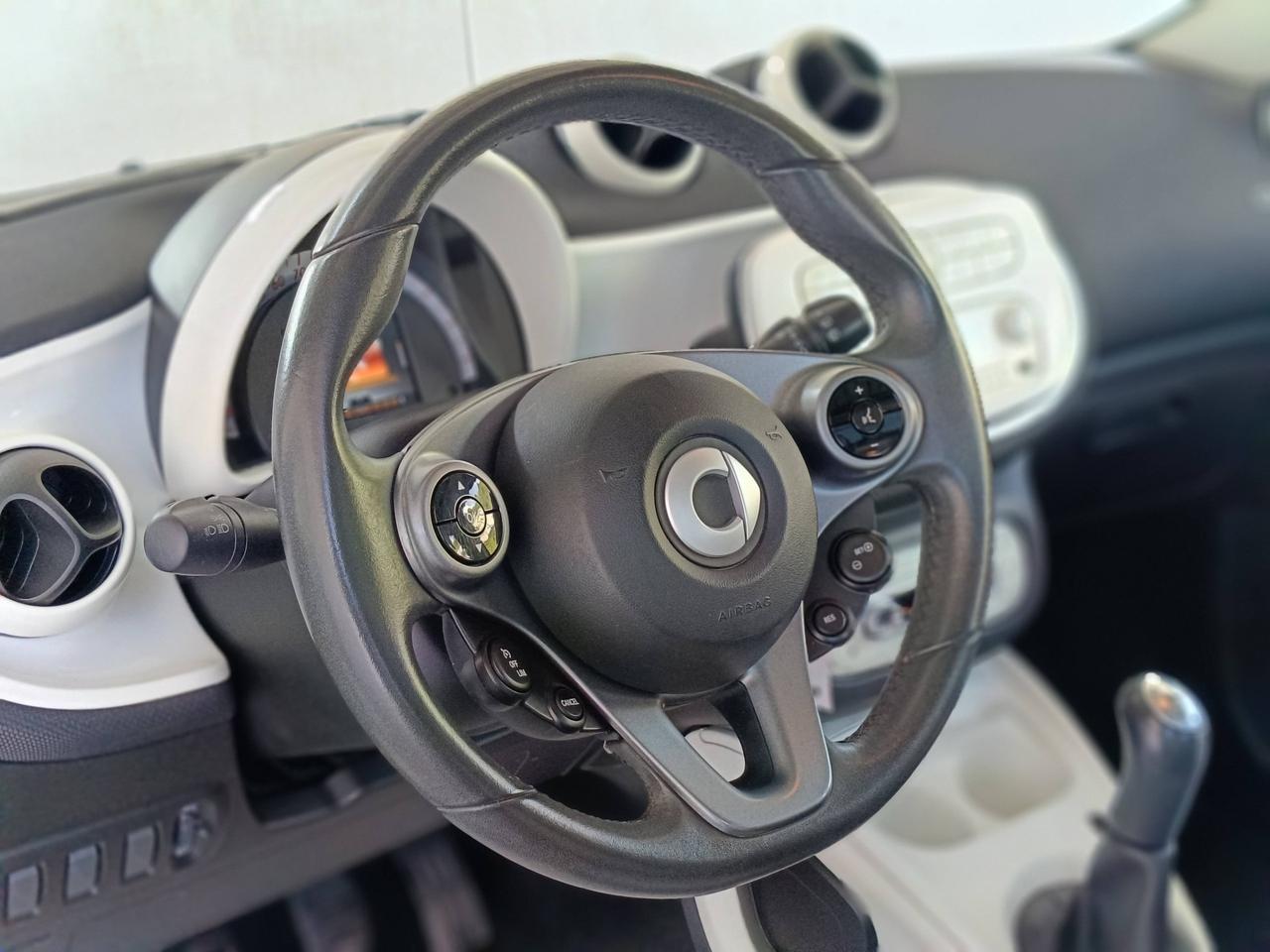 SMART Forfour II 2015 - Forfour 1.0 Passion 71cv