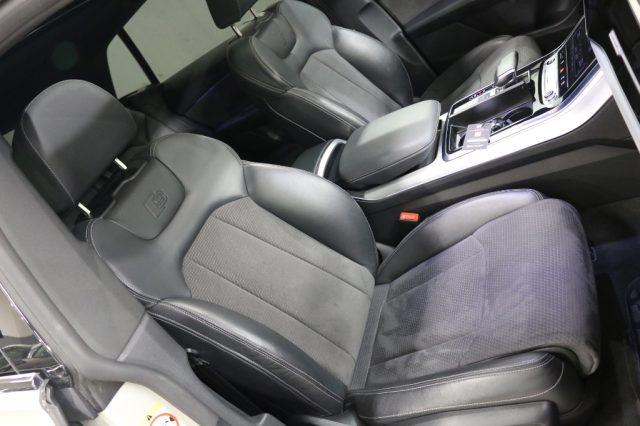 AUDI Q8 55 TFSI quattro tiptronic Sport PLUS S-LINE