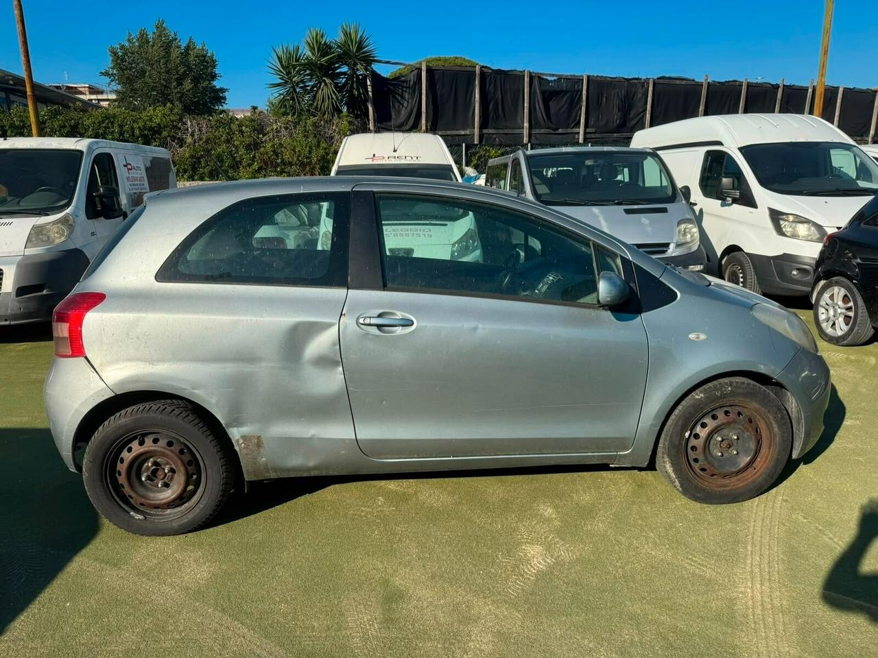 Toyota Yaris 1.0 3 porte