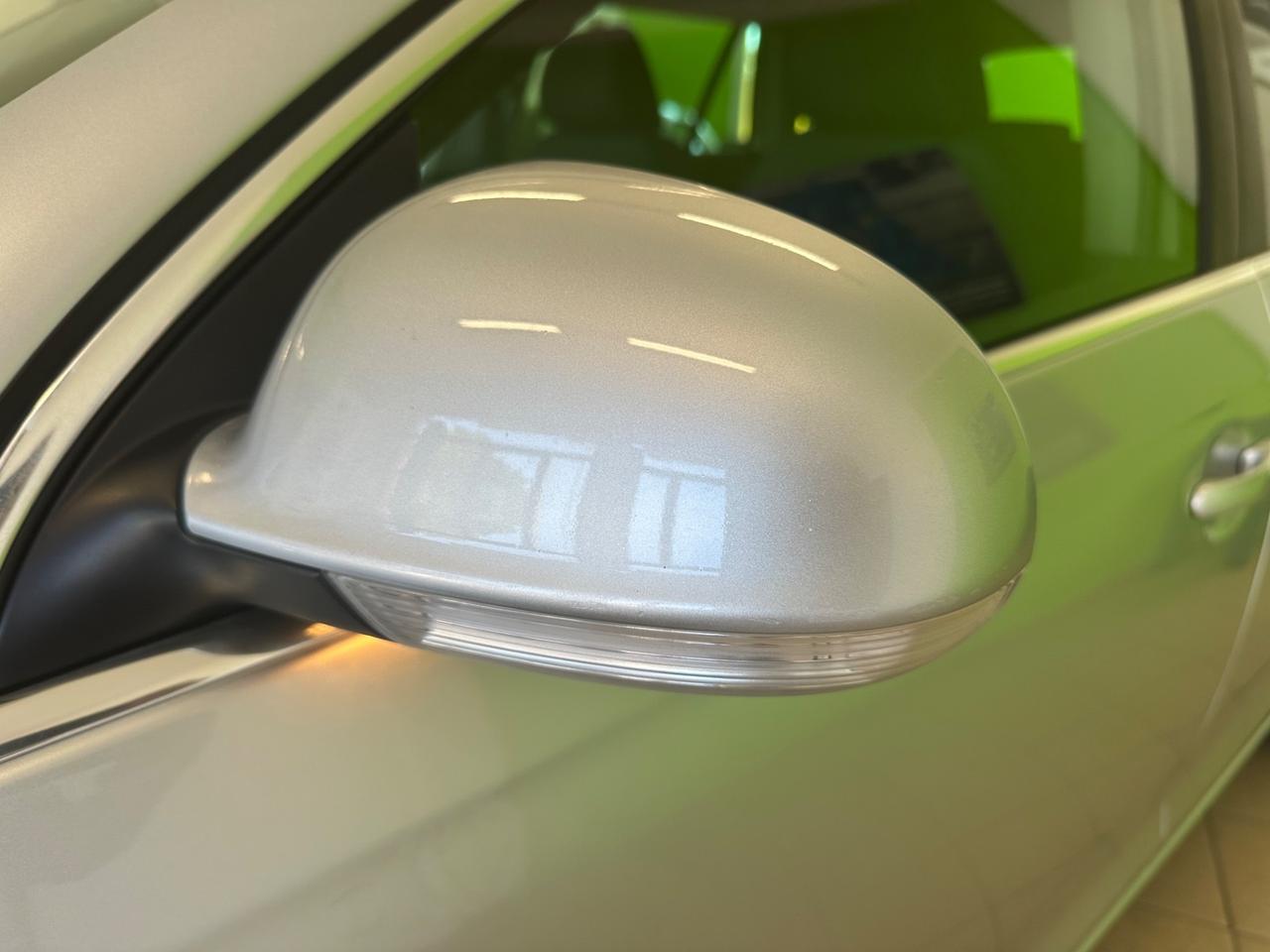 Volkswagen Golf Variant 1.6 TDI Highline BlueMotion Tech