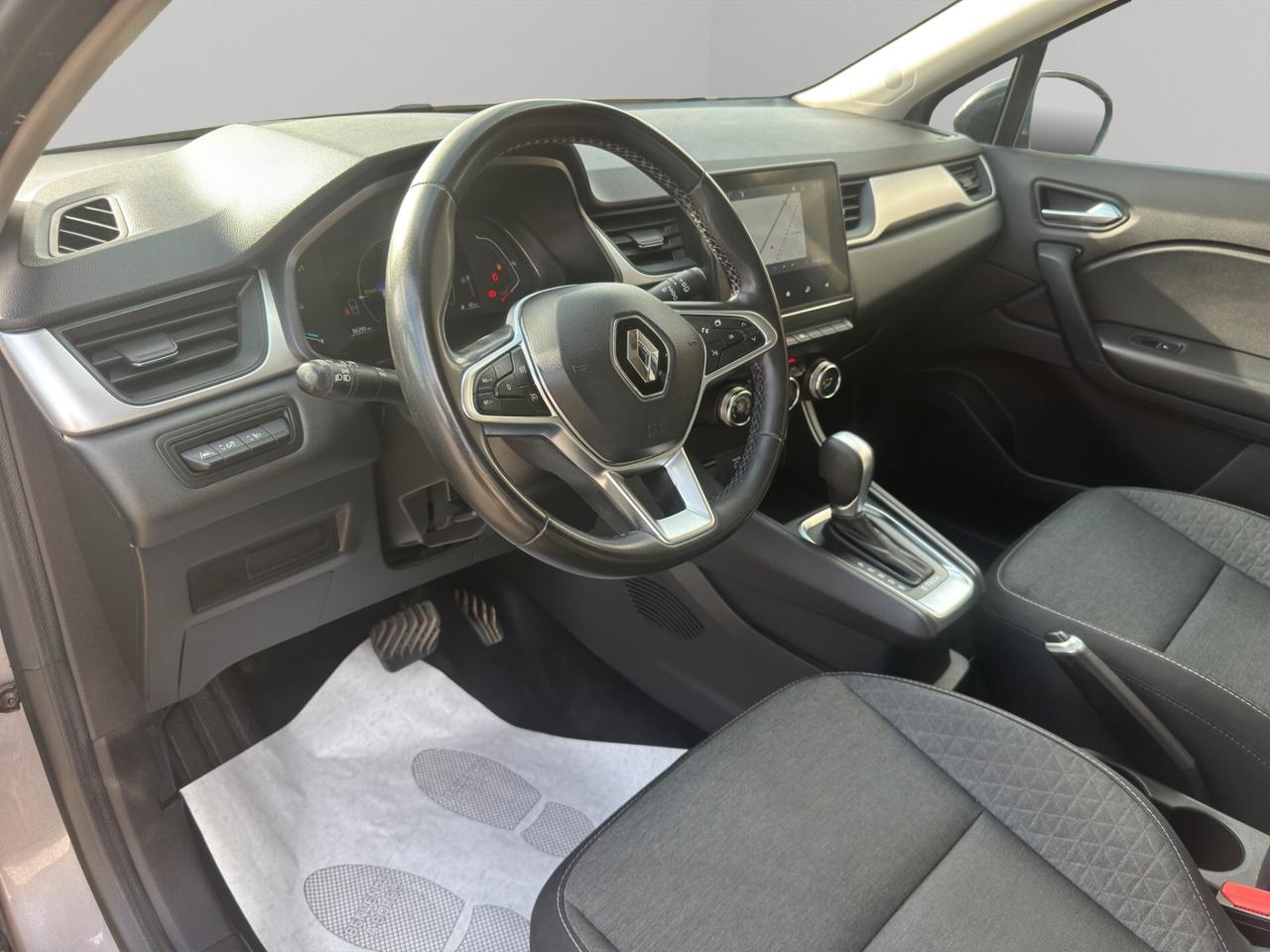 Renault Captur Full Hybrid E-Tech 145 CV Business