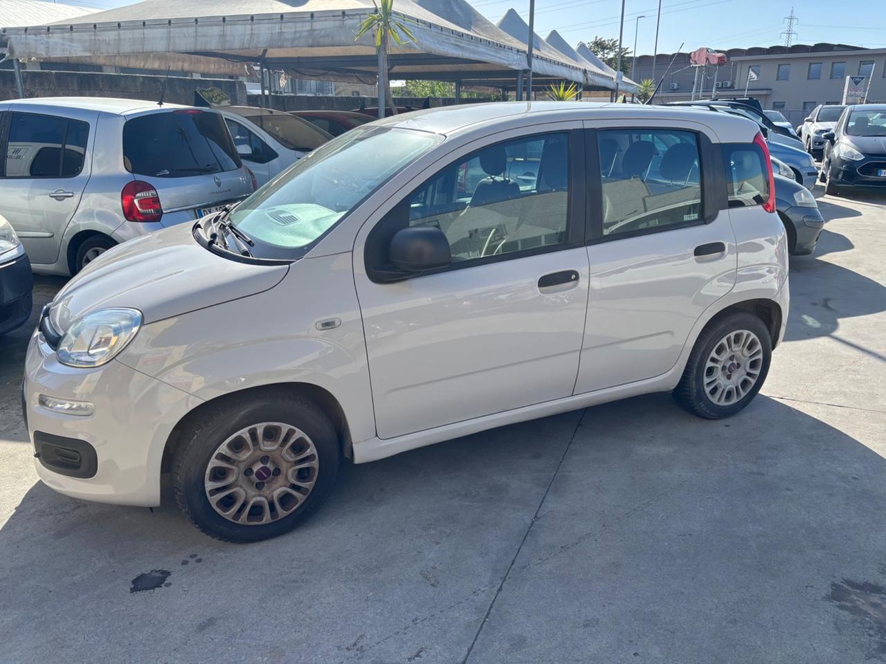 Fiat Panda 1.2 Lounge neo patentato