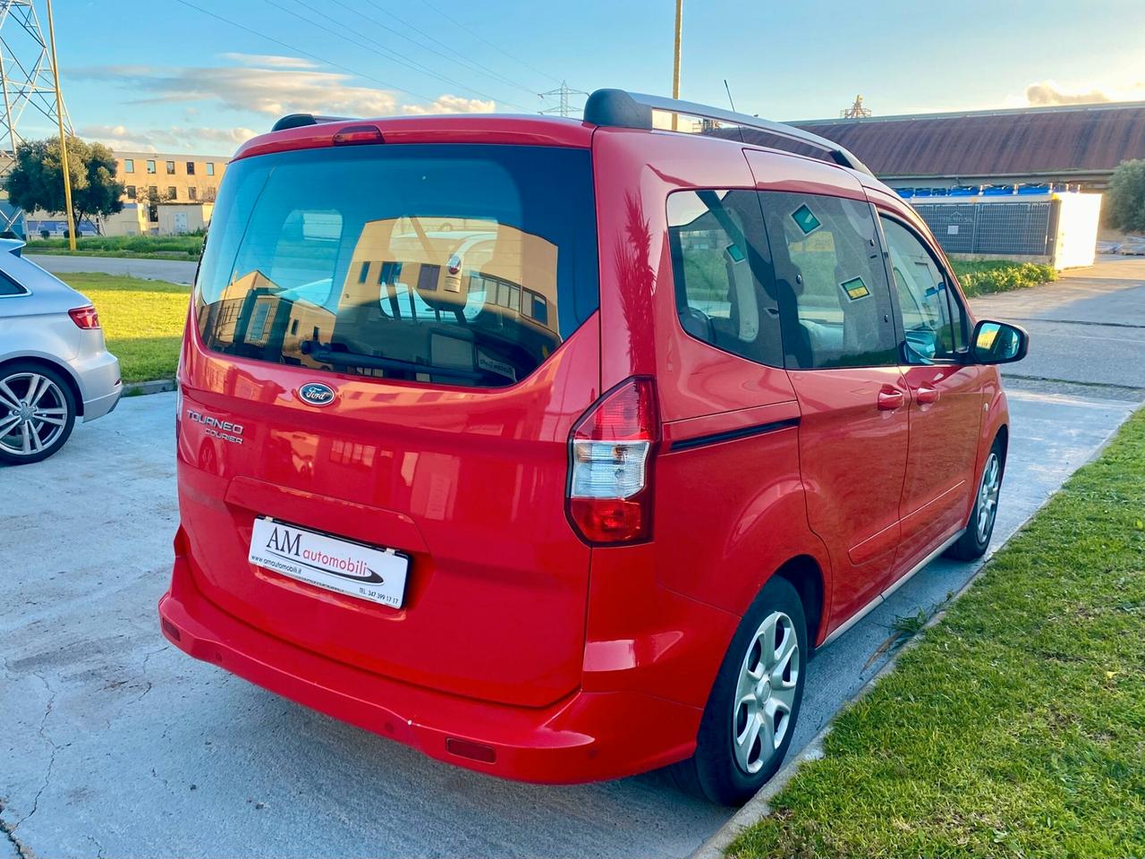 Ford Tourneo Courier 1.0 EcoBoost 100 CV S&S Plus