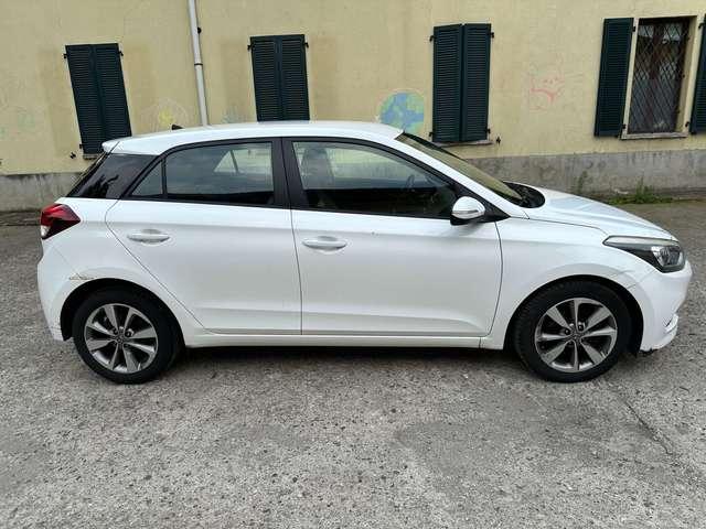 Hyundai i20 i20 5p 1.1 crdi Style 75cv - PROBLEMI SU INIEZIONE