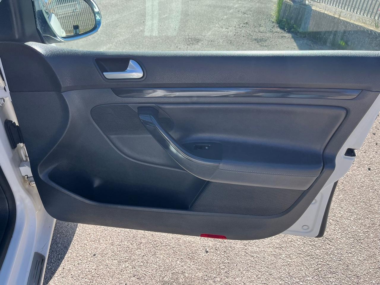 Volkswagen Golf 2.0 TDI GT Sport CAMBIO AUTOMATICO