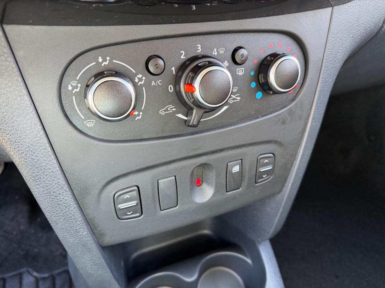 Dacia Sandero STREETWAY 1.0 ECO-GPL-2020