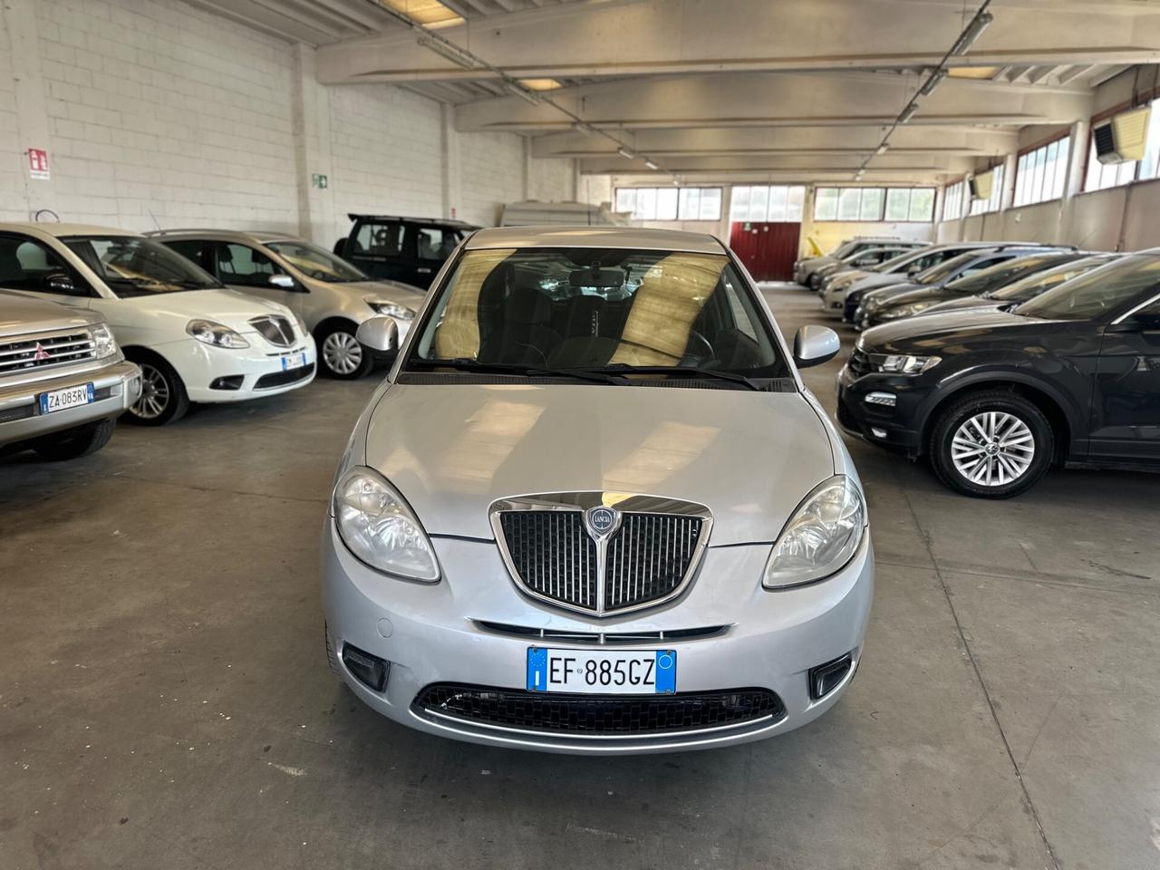Lancia Ypsilon 1.2 Argento