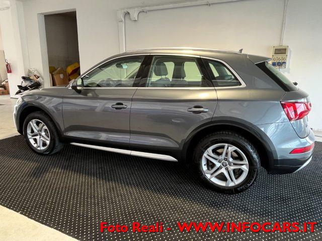 AUDI Q5 40 TDI quattro S tronic Business Design PROMO