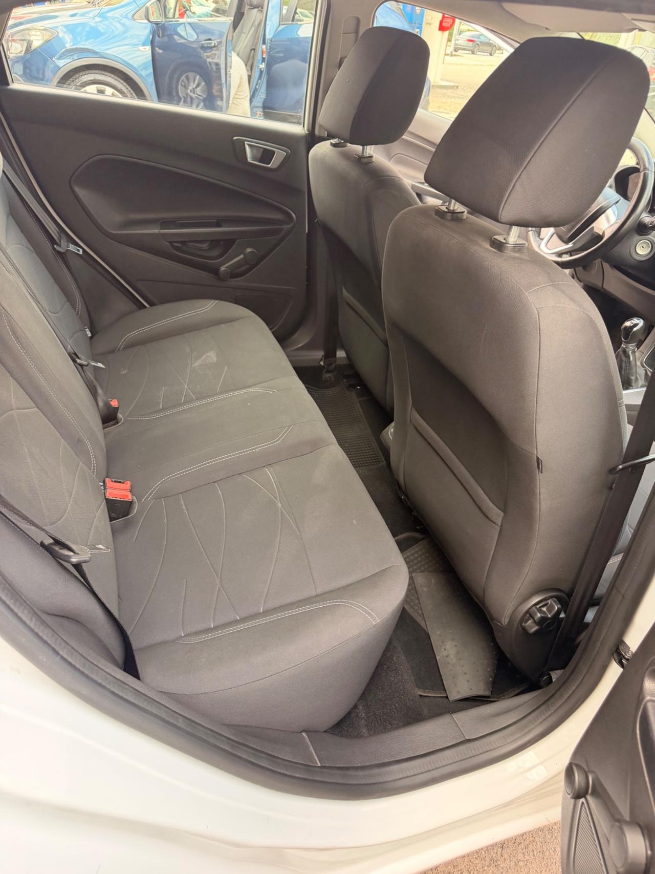 FORD FIESTA1.0 BENZINA NEOPATENTATI GARANZIA EURO6