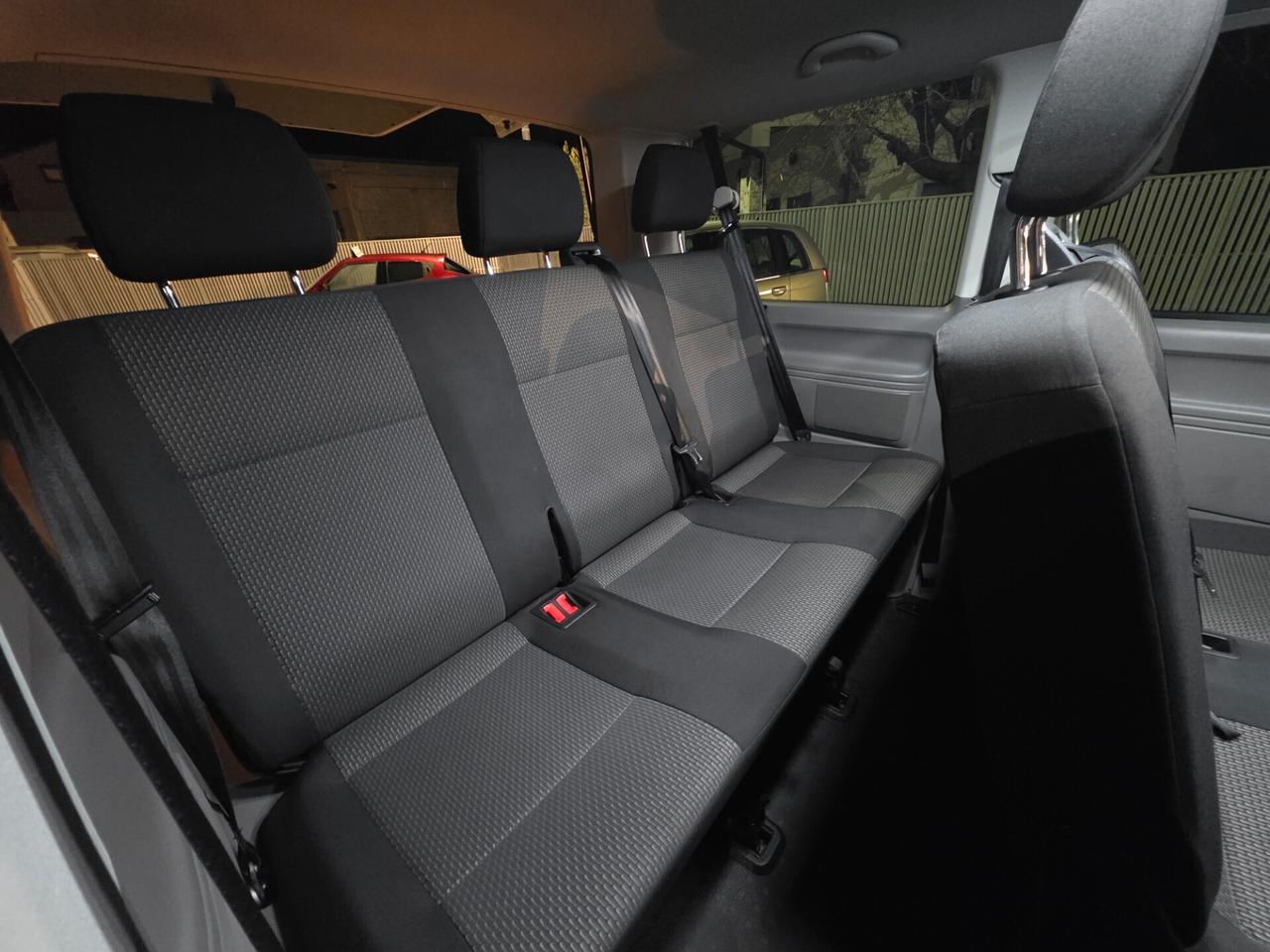 Volkswagen Caravelle 2.0 TDI 110CV PC Trendline solo 60.000km