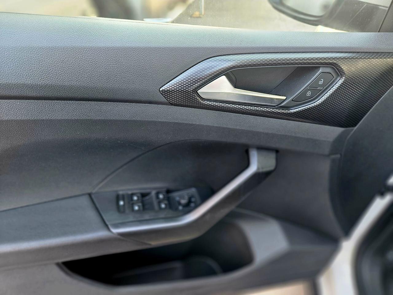 Volkswagen T-Cross 1.0 TSI 110 CV Sport