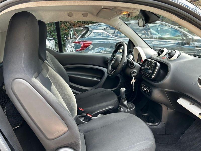 smart fortwo fortwo 70 1.0 Passion