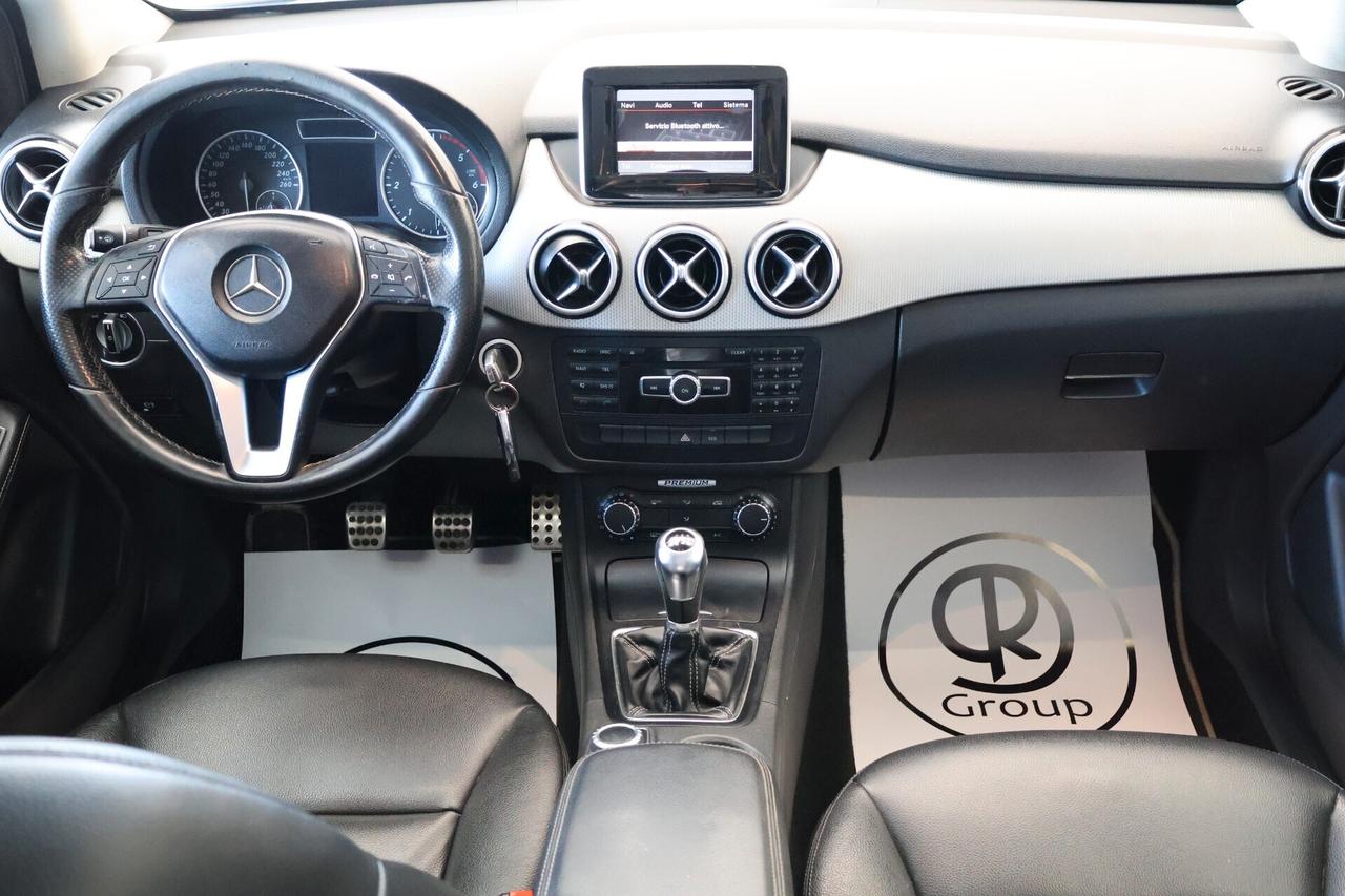 Mercedes-benz B 180 d Premium