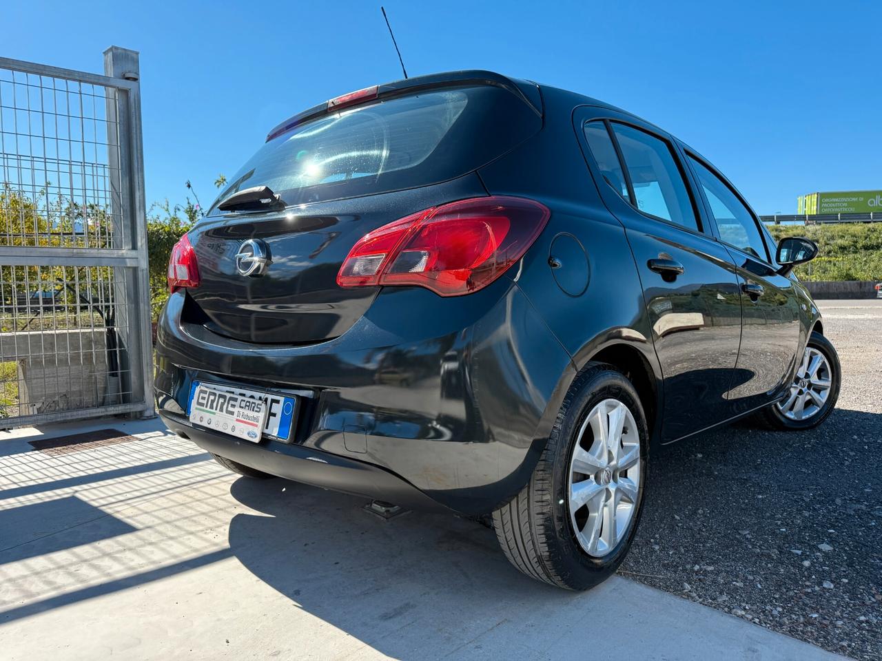 OPEL CORSA ANNO 2015 1.2 BENZINA 69 CV