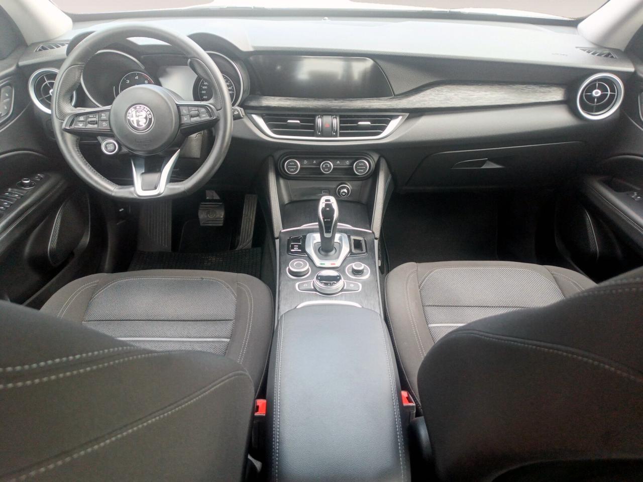 Alfa Romeo Stelvio 2.2 Turbodiesel 190 CV AT8 Q4 Business