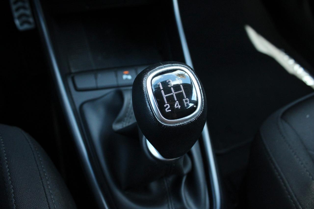 Hyundai Bayon 1.2 MPI MT XLine