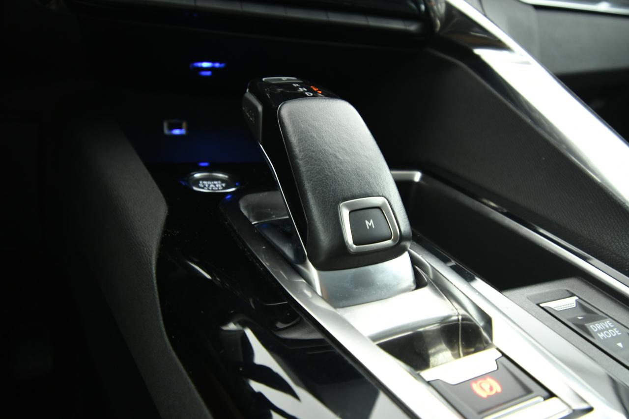 PEUGEOT 5008 1.5 bluehdi Allure s&s 130cv eat8 NEOPATENTATI+CAMERA