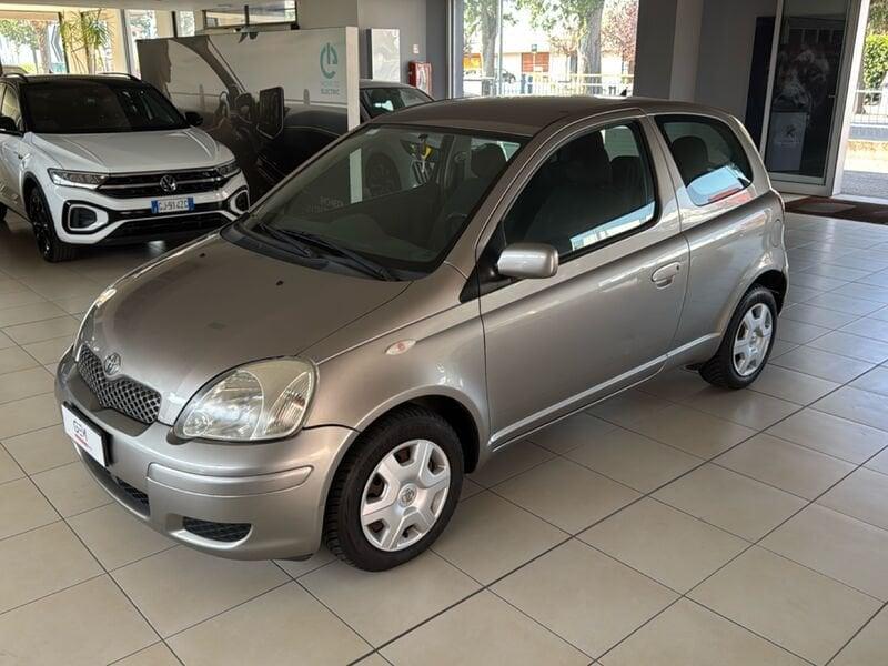 Toyota Yaris Yaris 3p 1.0 Sol Frizione Nuova