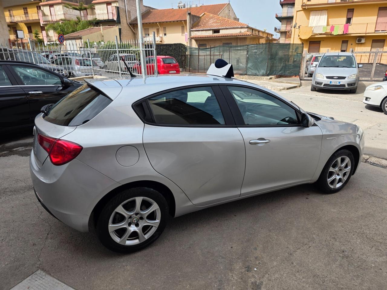 Alfa Romeo Giulietta 1.6 JTDm-2 105 CV Progression