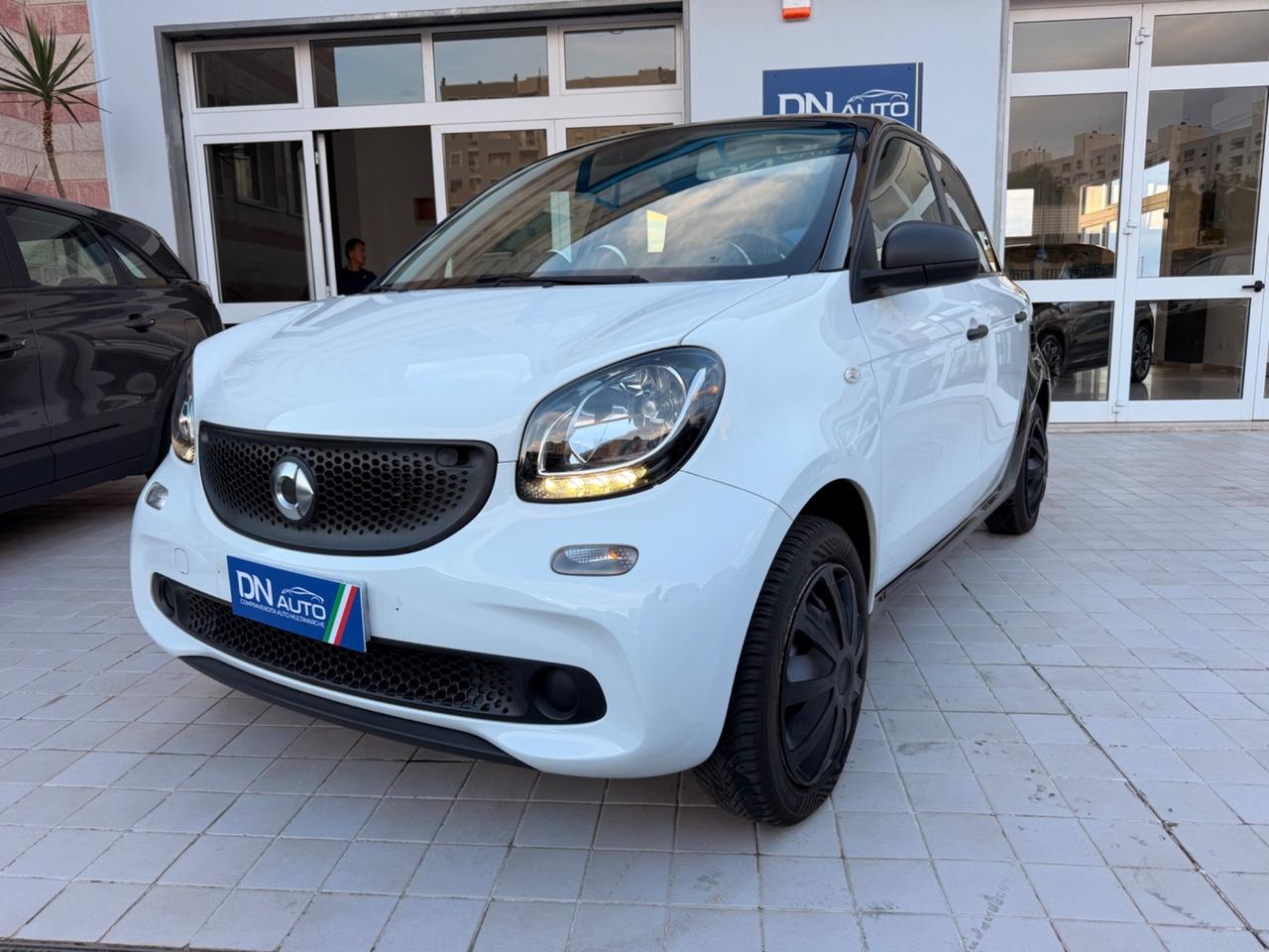 Smart ForFour 70 1.0 Youngster