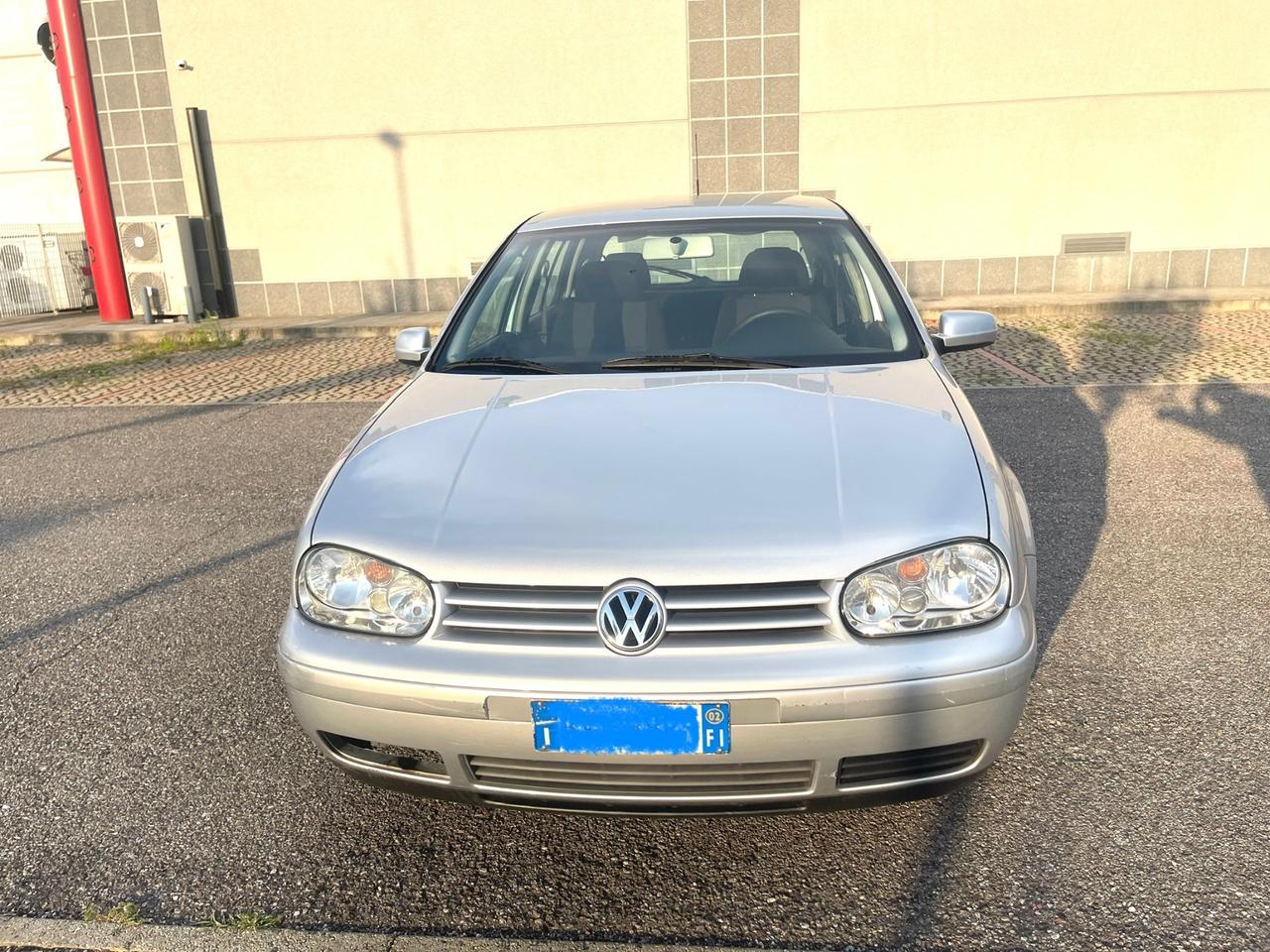 Volkswagen Golf 1.6 16V cat 5 porte Highline