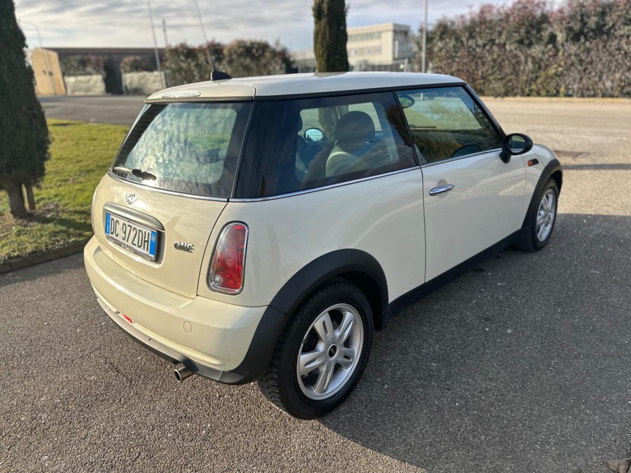 Mini 1.6 16V One Park Lane