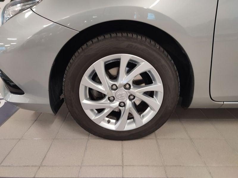 Toyota Auris Touring Sports 1.8 Hybrid Active