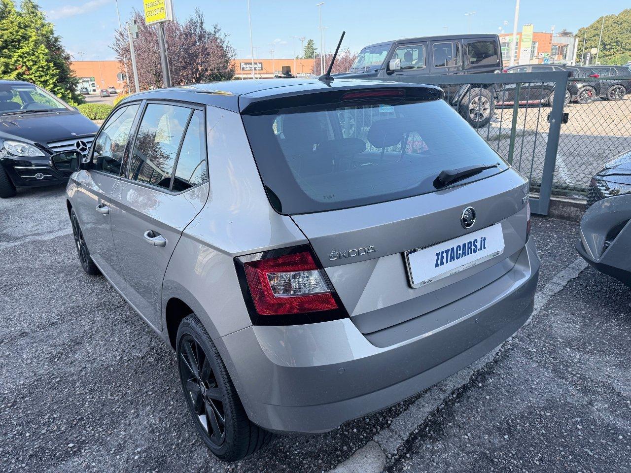 Skoda Fabia 5 Porte Fabia 1.0 mpi Twin Color Design Edition Argento 60cv