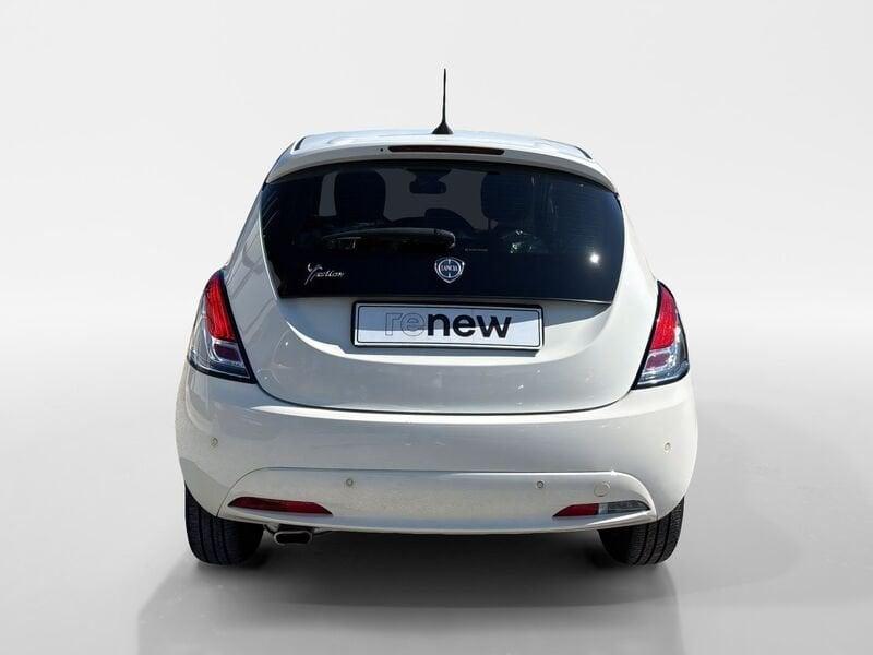 Lancia Ypsilon 1.2 69 CV 5 porte GPL Gold