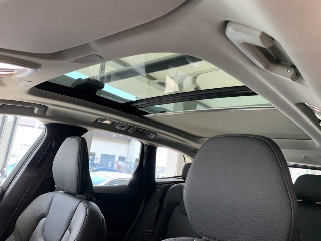 VOLVO XC60 T6 AWD PLUS DARK AUTOMATICA KM0