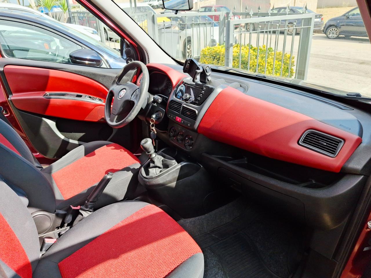 Fiat Doblo Doblo' MAXI 1.6Mtj 105cv "Autocarro 5 Posti