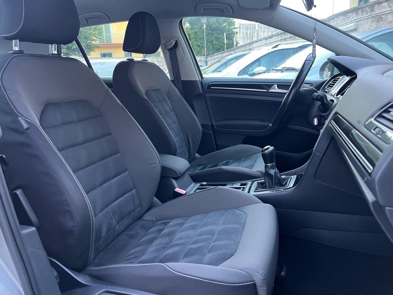 Volkswagen Golf 1.6 TDI 5p. 4MOTION Highline BlueMotion Technology